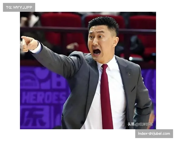 杜锋下课风波引热议广东男篮或迎新帅名宿携易建联大哥成核心 杜锋下课风波引热议广东男篮或迎新帅名宿携易建联大哥成核心